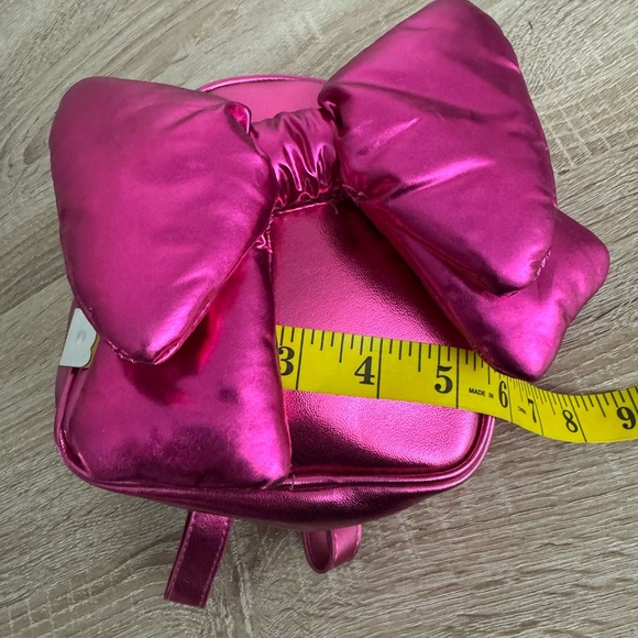 Bath & Body Works Metallic Hot Pink Mini Puffy Bow Backpack - Picture 8 of 12